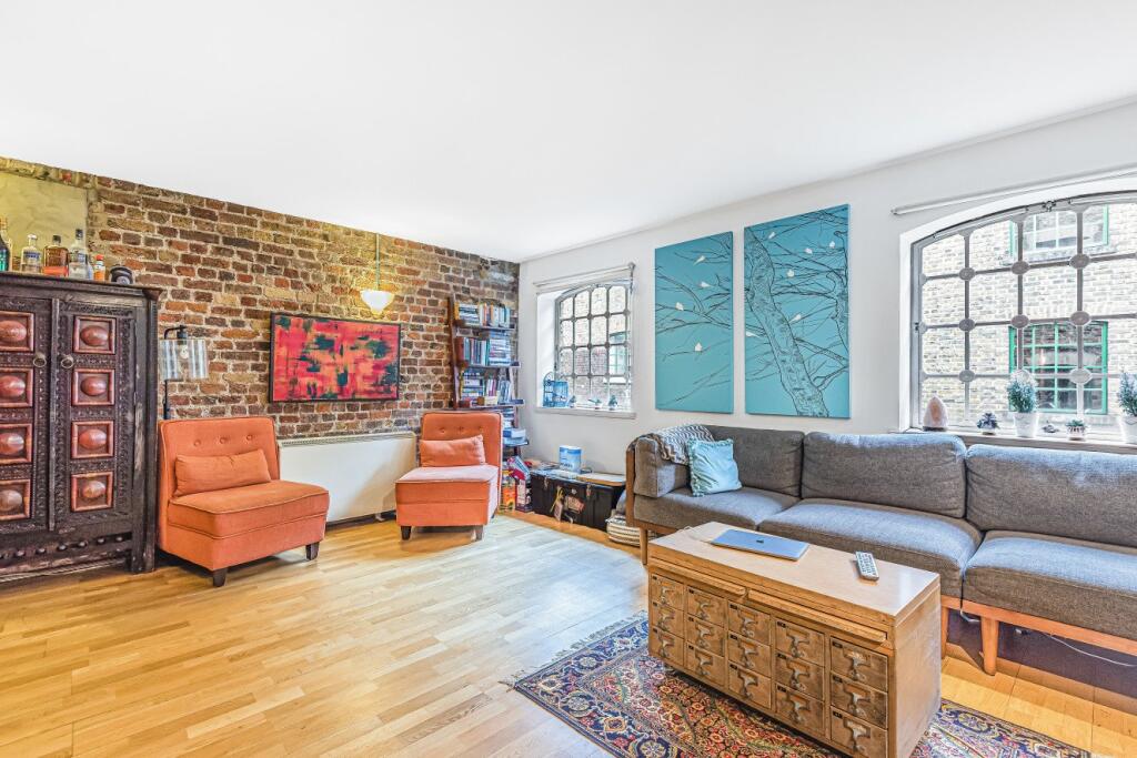 2 bed 1st Floor Flat for rent in Bermondsey. From Kinleigh Folkard & Hayward - Sales - London Bridge