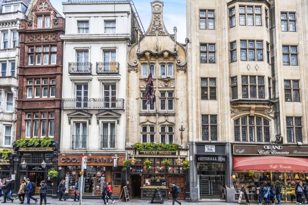 1 bed 1st Floor Flat for rent in London. From Kinleigh Folkard & Hayward - Sales - London Bridge 1 bed 1st Floor Flat for rent in London. From Kinleigh Folkard & Hayward - Sales - London Bridge