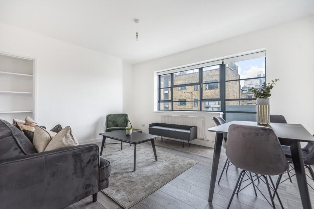 2 bed 1st Floor Flat for rent in London. From Kinleigh Folkard & Hayward - Sales - London Bridge 2 bed 1st Floor Flat for rent in London. From Kinleigh Folkard & Hayward - Sales - London Bridge