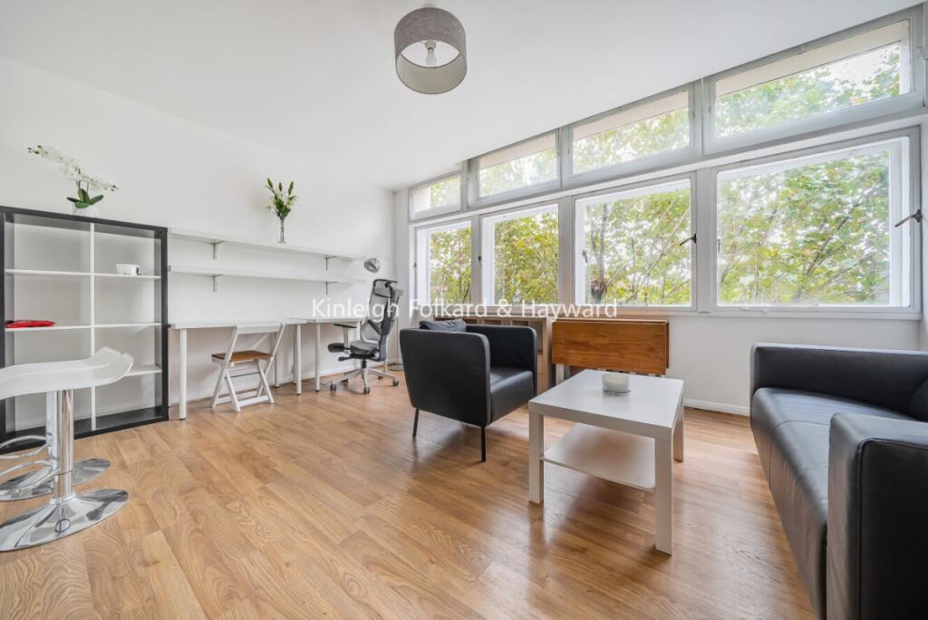 2 bed 1st Floor Flat for rent in Bermondsey. From Kinleigh Folkard & Hayward - Sales - London Bridge 2 bed 1st Floor Flat for rent in Bermondsey. From Kinleigh Folkard & Hayward - Sales - London Bridge
