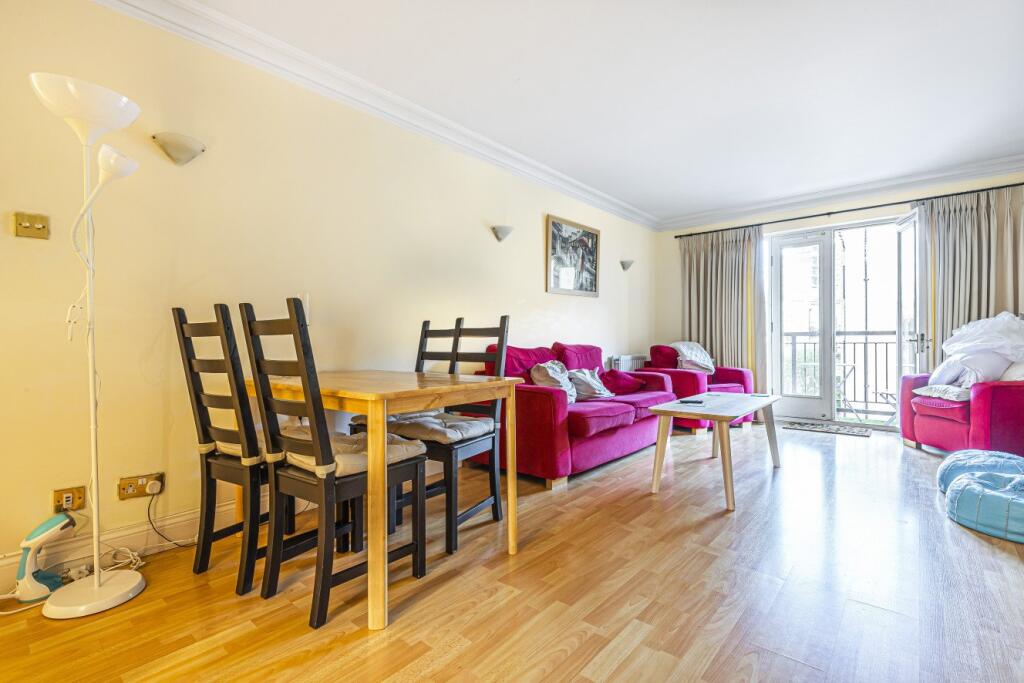 2 bed Not Specified for rent in London. From Kinleigh Folkard & Hayward - Sales - London Bridge