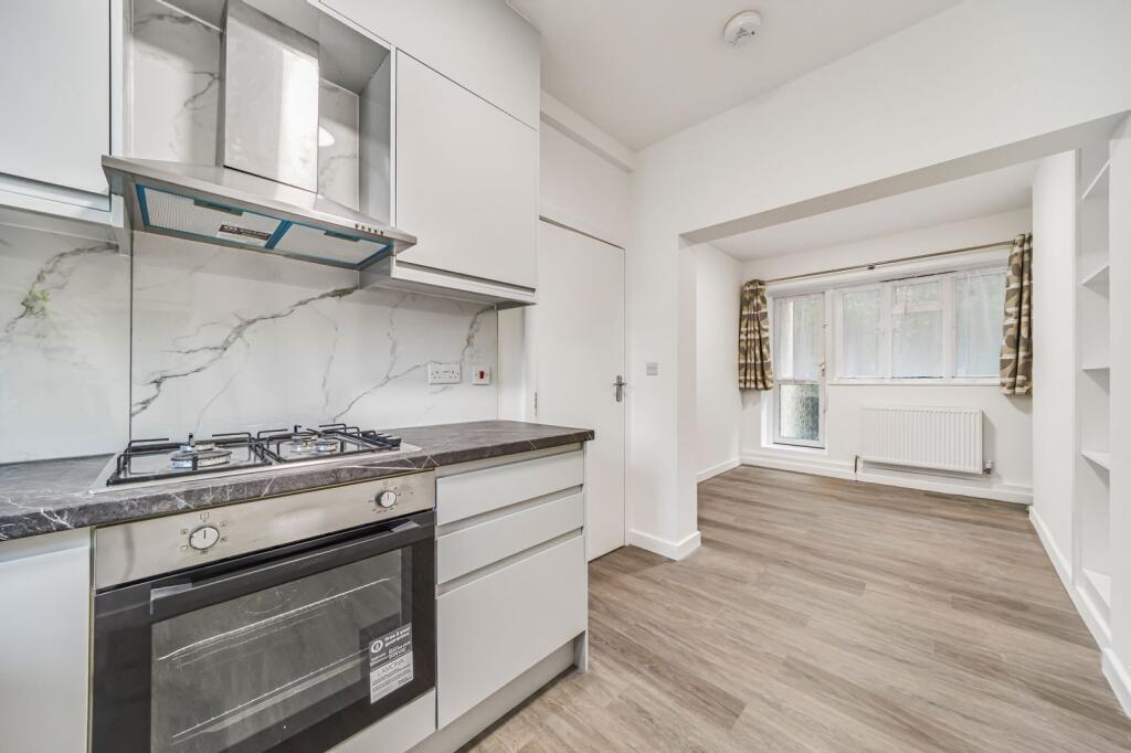 4 bed 1st Floor Flat for rent in Bermondsey. From Kinleigh Folkard & Hayward - Sales - London Bridge