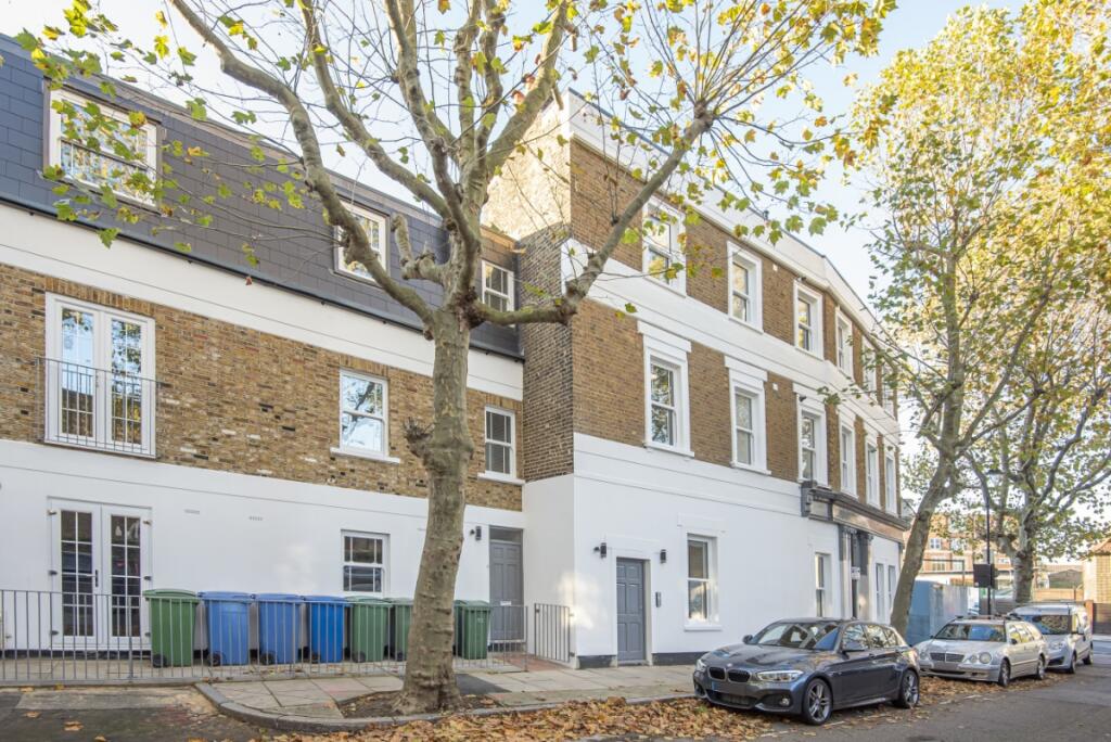 4 bed 1st Floor Flat for rent in Bermondsey. From Kinleigh Folkard & Hayward - Sales - London Bridge