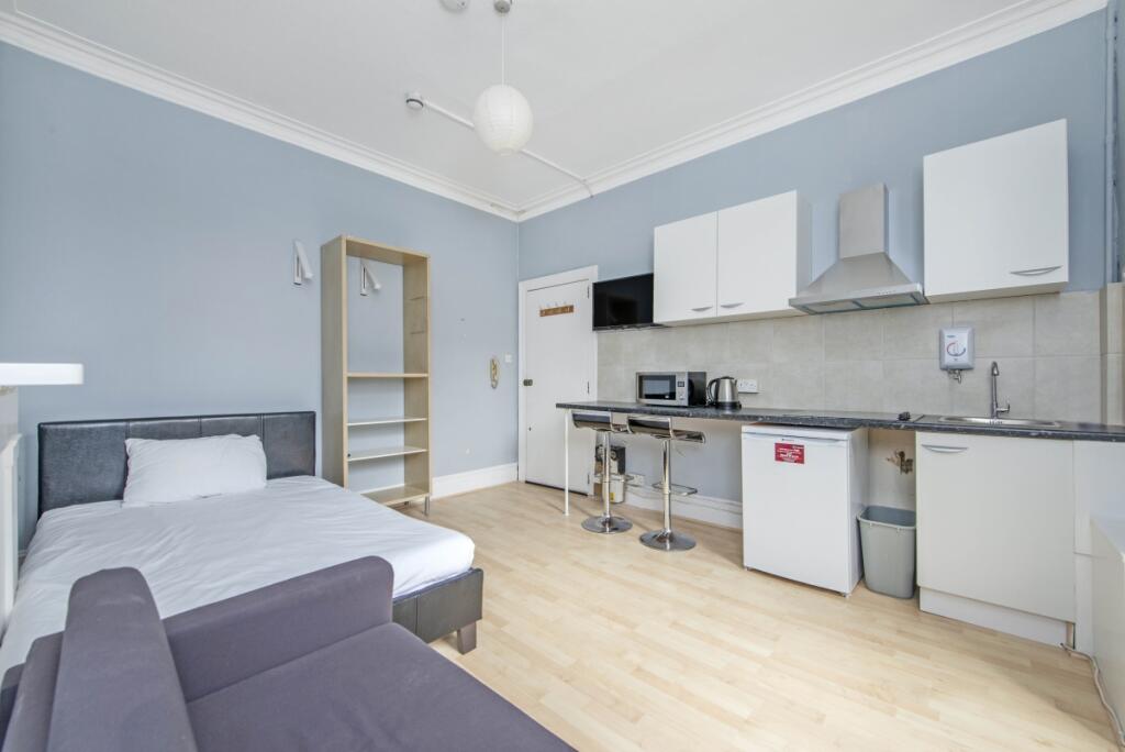 0 bed Apartment for rent in Kensington. From Kinleigh Folkard & Hayward - South Kensington