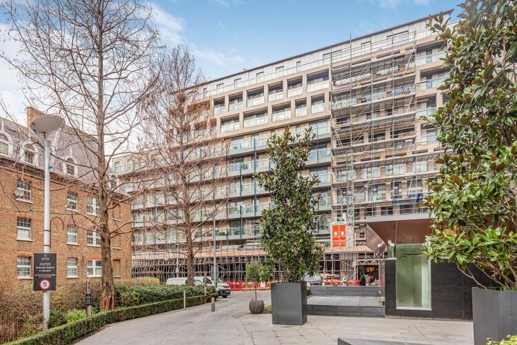 3 bed Apartment for rent in Chelsea. From Kinleigh Folkard & Hayward - South Kensington