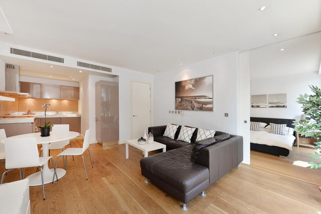 1 bed Flat for rent in Chelsea. From Kinleigh Folkard & Hayward - South Kensington