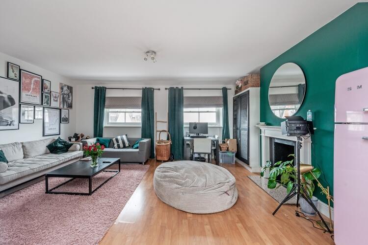 1 bed Apartment for rent in Chelsea. From Kinleigh Folkard & Hayward - South Kensington