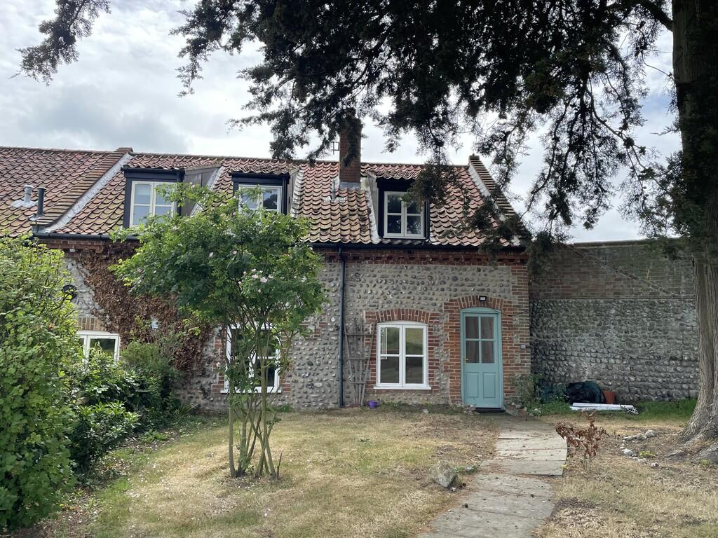 3 bed End of Terrace for rent in Upper Sheringham. From Brown & Co - Holt