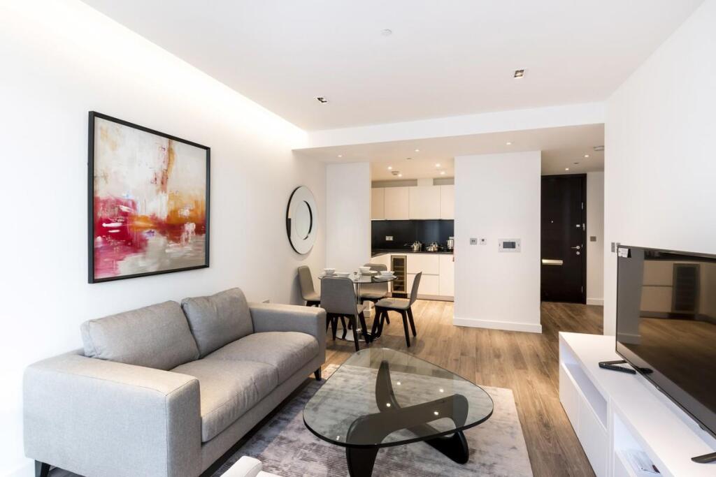 1 bed 1st Floor Flat for rent in London. From Knight Frank - Lettings - Aldgate 1 bed 1st Floor Flat for rent in London. From Knight Frank - Lettings - Aldgate
