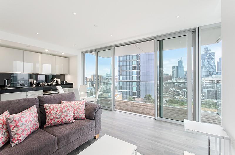 1 bed 1st Floor Flat for rent in Stepney. From Knight Frank - Lettings - Aldgate