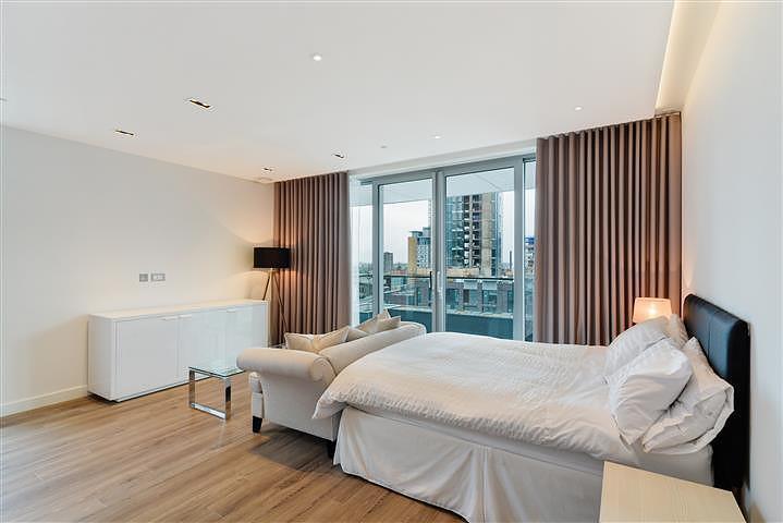 4 bed 1st Floor Flat for rent in Stepney. From Knight Frank - Lettings - Aldgate 4 bed 1st Floor Flat for rent in Stepney. From Knight Frank - Lettings - Aldgate