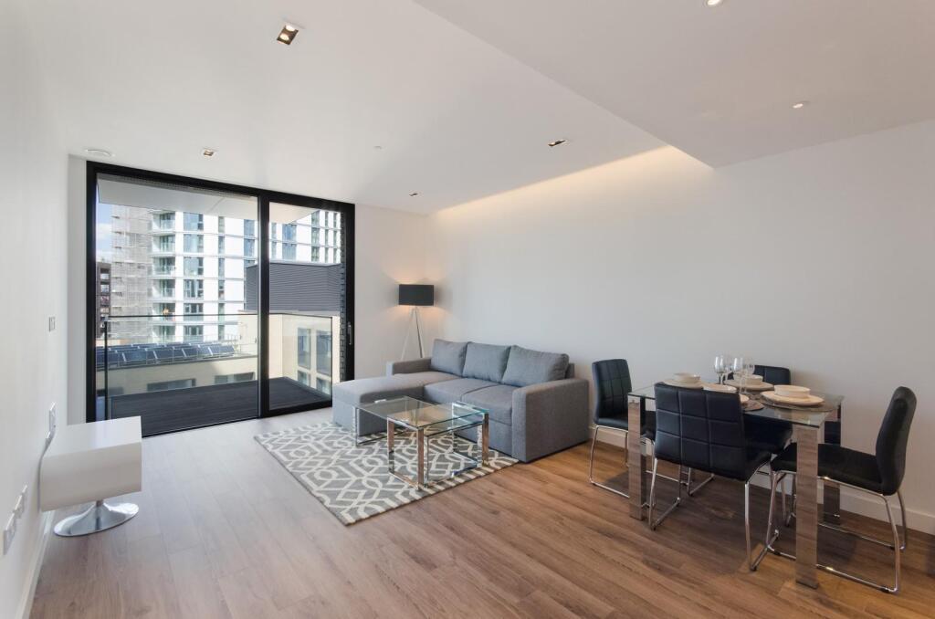 1 bed 1st Floor Flat for rent in London. From Knight Frank - Lettings - Aldgate