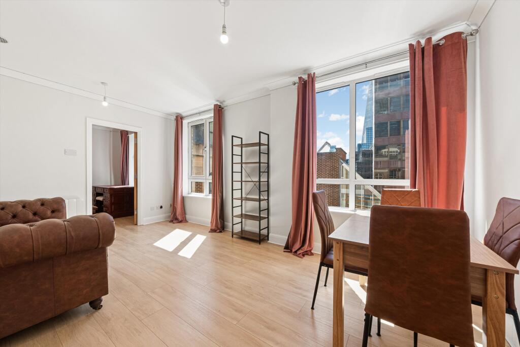 3 bed 1st Floor Flat for rent in London. From Knight Frank - Lettings - Aldgate