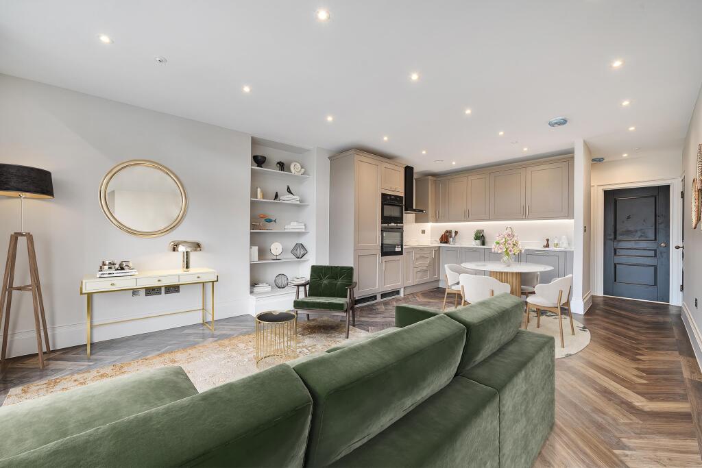 1 bed 1st Floor Flat for rent in London. From Knight Frank - Lettings - Aldgate 1 bed 1st Floor Flat for rent in London. From Knight Frank - Lettings - Aldgate