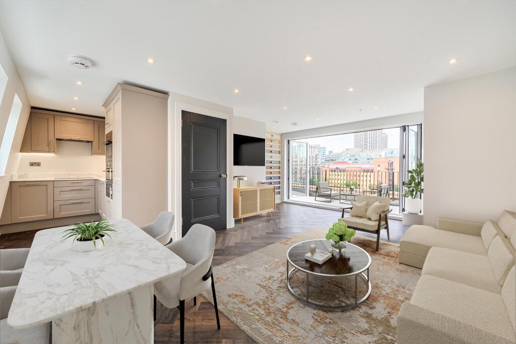 3 bed 1st Floor Flat for rent in London. From Knight Frank - Lettings - Aldgate