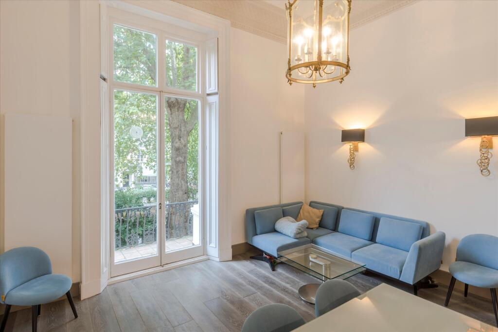 2 bed 1st Floor Flat for rent in Paddington. From Knight Frank - Hyde Park