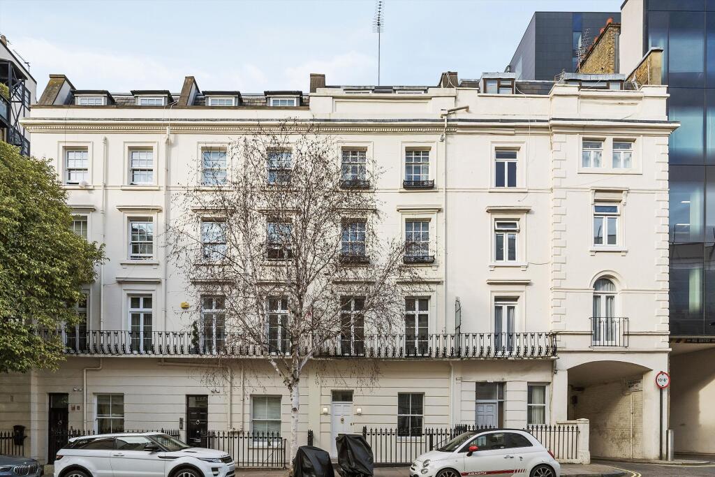 3 bed 1st Floor Flat for rent in London. From Knight Frank - Hyde Park 3 bed 1st Floor Flat for rent in London. From Knight Frank - Hyde Park