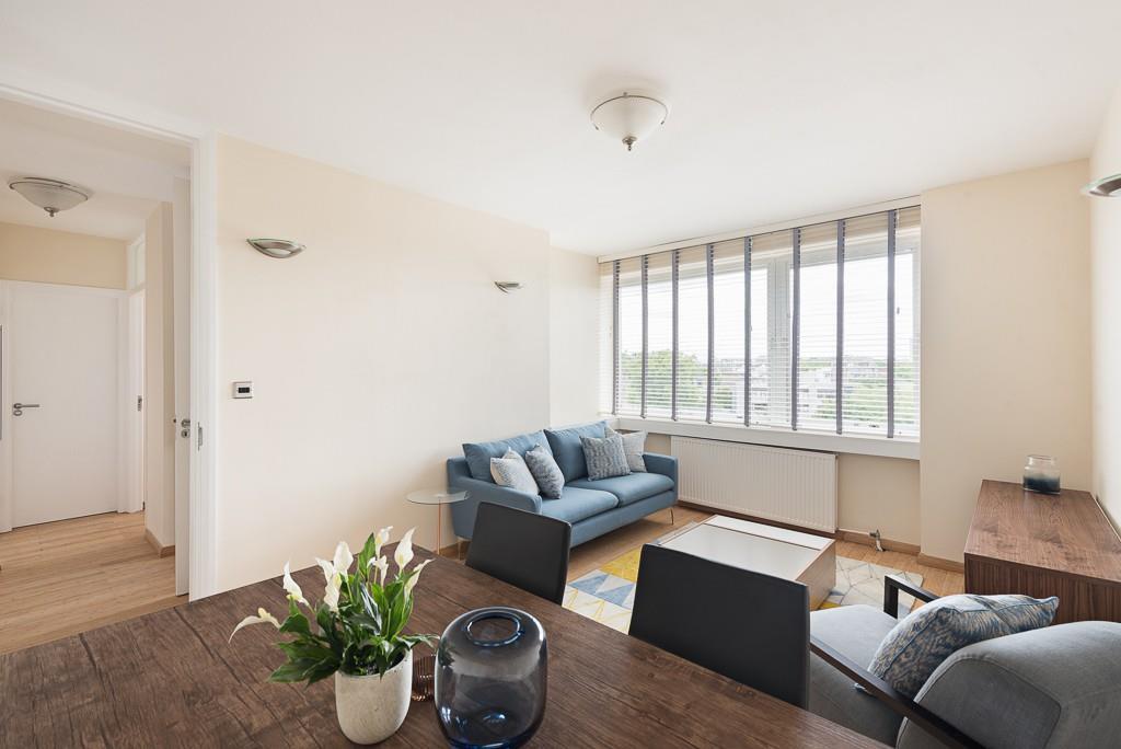1 bed 1st Floor Flat for rent in London. From Knight Frank - Hyde Park