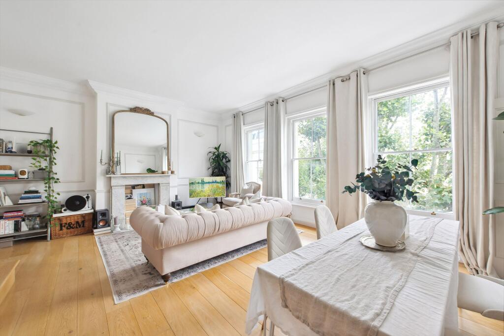 3 bed 1st Floor Flat for rent in Paddington. From Knight Frank - Hyde Park