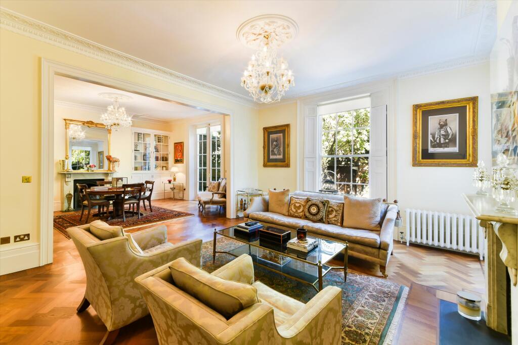 5 bed Mid Terraced House for rent in London. From Knight Frank - Islington