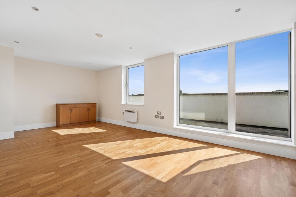 2 bed 1st Floor Flat for rent in London. From Knight Frank - Islington 2 bed 1st Floor Flat for rent in London. From Knight Frank - Islington