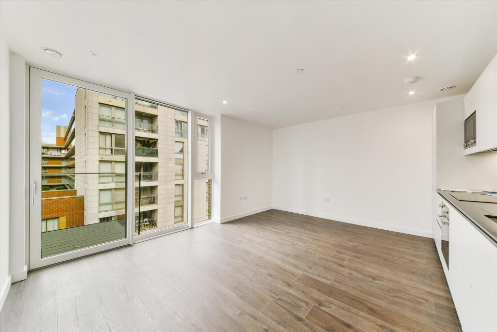 1 bed 1st Floor Flat for rent in Stoke Newington. From Knight Frank - Islington