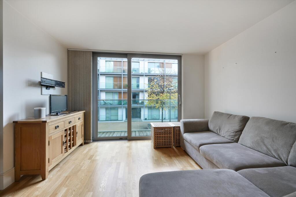 2 bed 1st Floor Flat for rent in London. From Knight Frank - Islington 2 bed 1st Floor Flat for rent in London. From Knight Frank - Islington