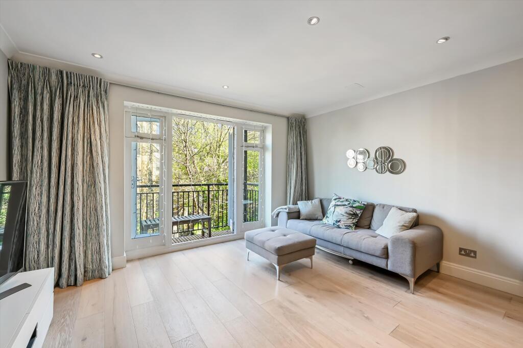 2 bed 1st Floor Flat for rent in Islington. From Knight Frank - Lettings - Kings Cross