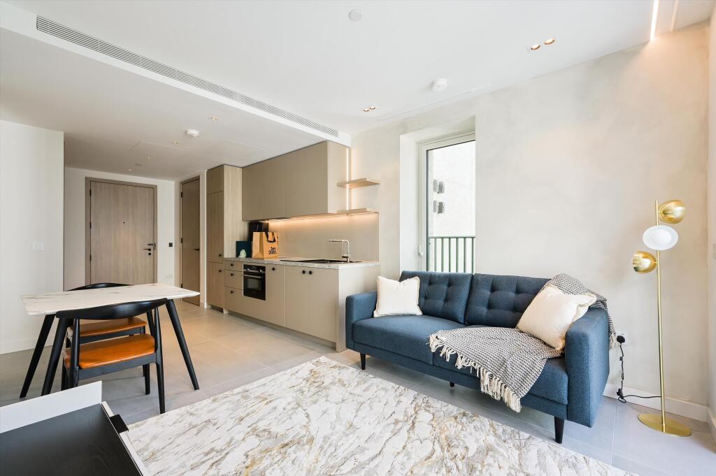 4 bed 1st Floor Flat for rent in Camden Town. From Knight Frank - Lettings - Kings Cross