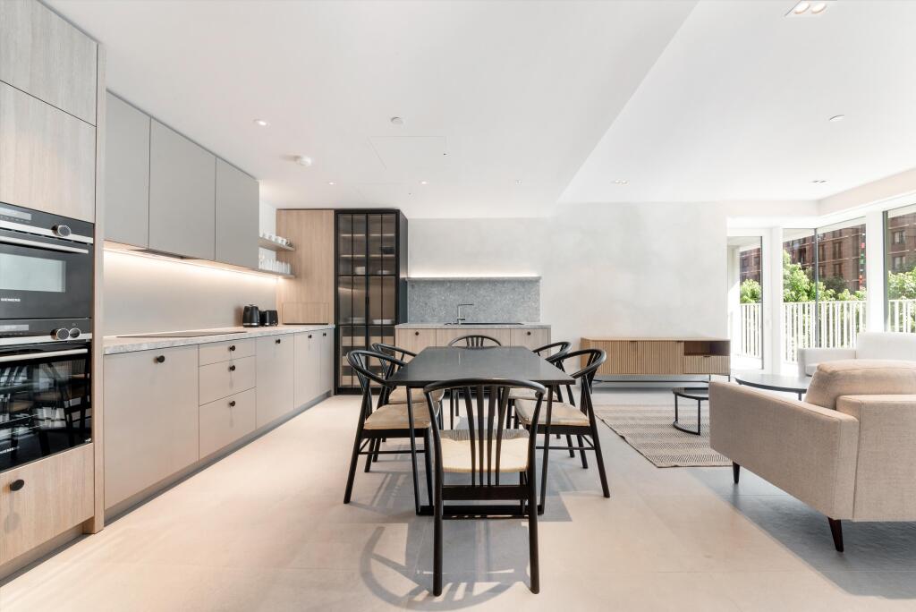 3 bed 1st Floor Flat for rent in Camden Town. From Knight Frank - Lettings - Kings Cross 3 bed 1st Floor Flat for rent in Camden Town. From Knight Frank - Lettings - Kings Cross