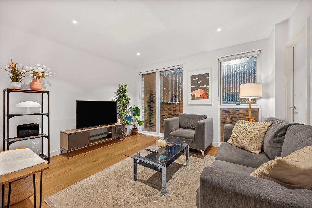 2 bed 1st Floor Flat for rent in Islington. From Knight Frank - Lettings - Kings Cross 2 bed 1st Floor Flat for rent in Islington. From Knight Frank - Lettings - Kings Cross