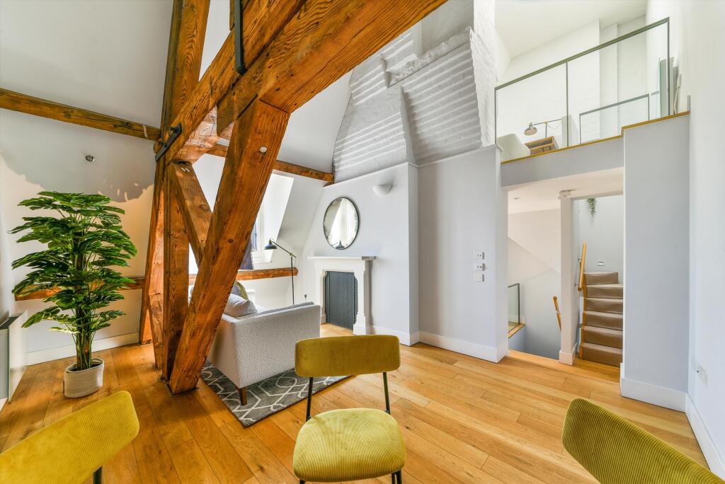 2 bed 1st Floor Flat for rent in London. From Knight Frank - Lettings - Kings Cross