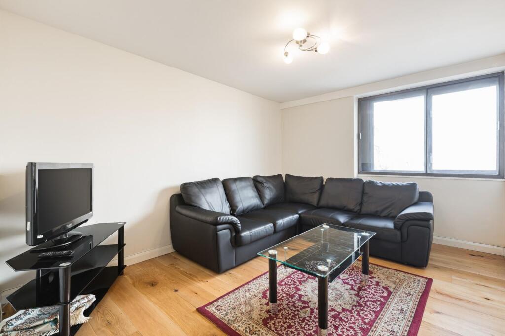 2 bed 1st Floor Flat for rent in London. From Knight Frank - South Kensington