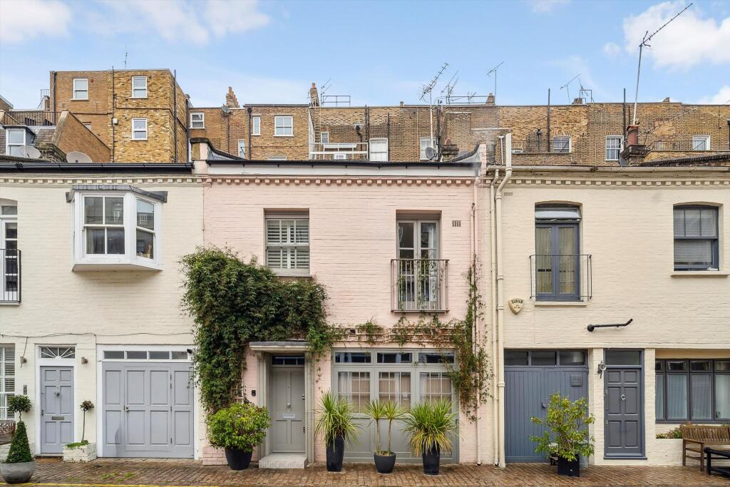 3 bed Mid Terraced House for rent in London. From Knight Frank - South Kensington