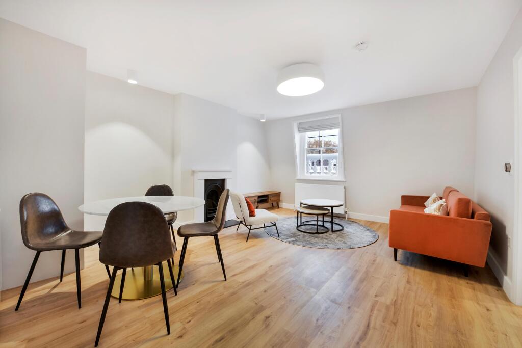 1 bed 1st Floor Flat for rent in Chelsea. From Knight Frank - South Kensington