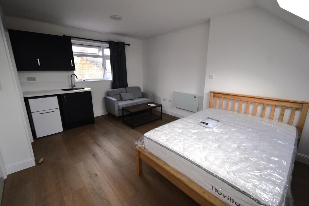 0 bed Studio for rent in Crayford. From Land Estates Agent - Dartford 0 bed Studio for rent in Crayford. From Land Estates Agent - Dartford