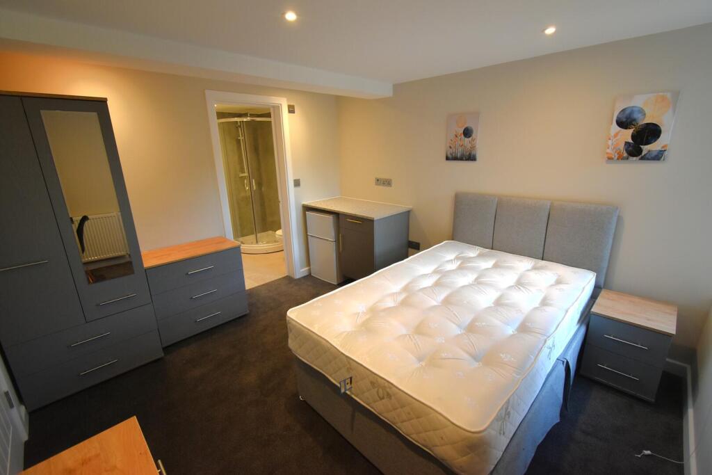 1 bed House Share for rent in Crayford. From Land Estates Agent - Dartford