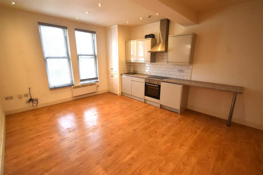 0 bed Studio for rent in Crayford. From Land Estates Agent - Dartford