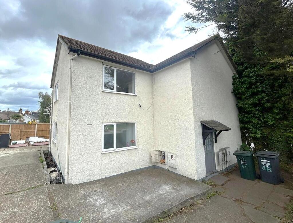 1 bed Apartment for rent in Crayford. From Land Estates Agent - Dartford