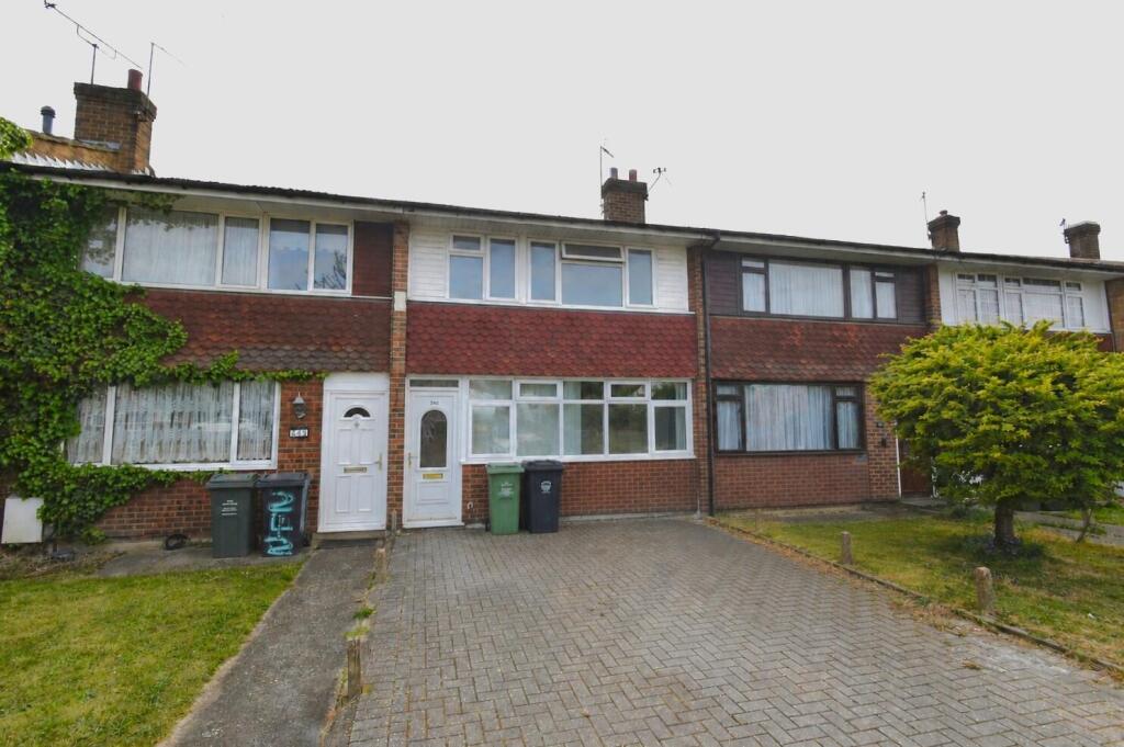 3 bed Detached for rent in Crayford. From Land Estates Agent - Dartford 3 bed Detached for rent in Crayford. From Land Estates Agent - Dartford