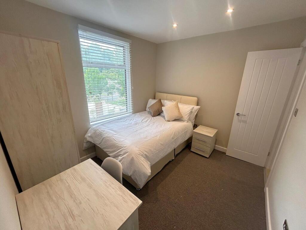1 bed House Share for rent in Crayford. From Land Estates Agent - Dartford