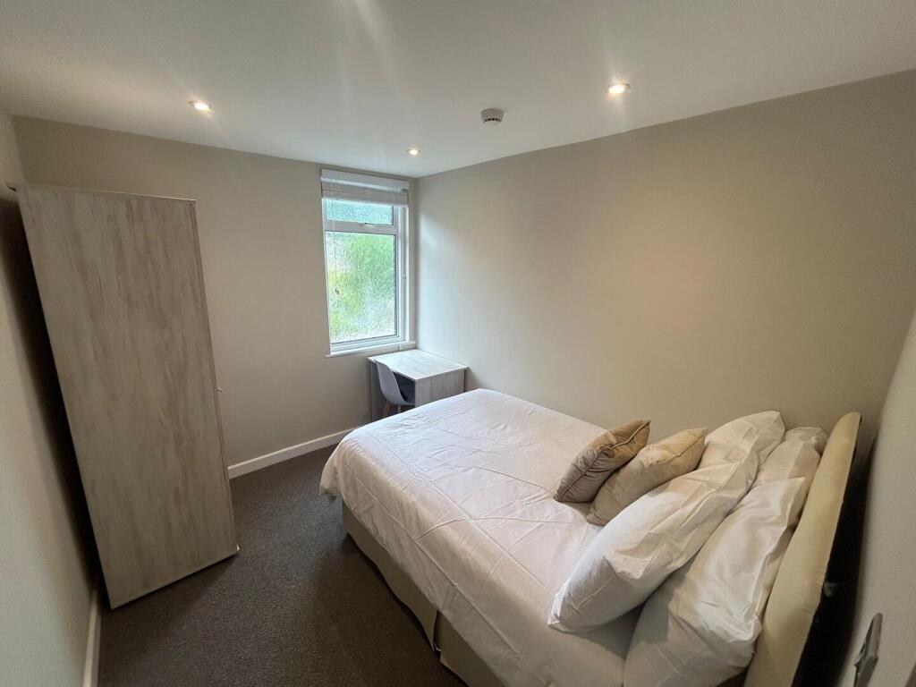 1 bed House Share for rent in Crayford. From Land Estates Agent - Dartford