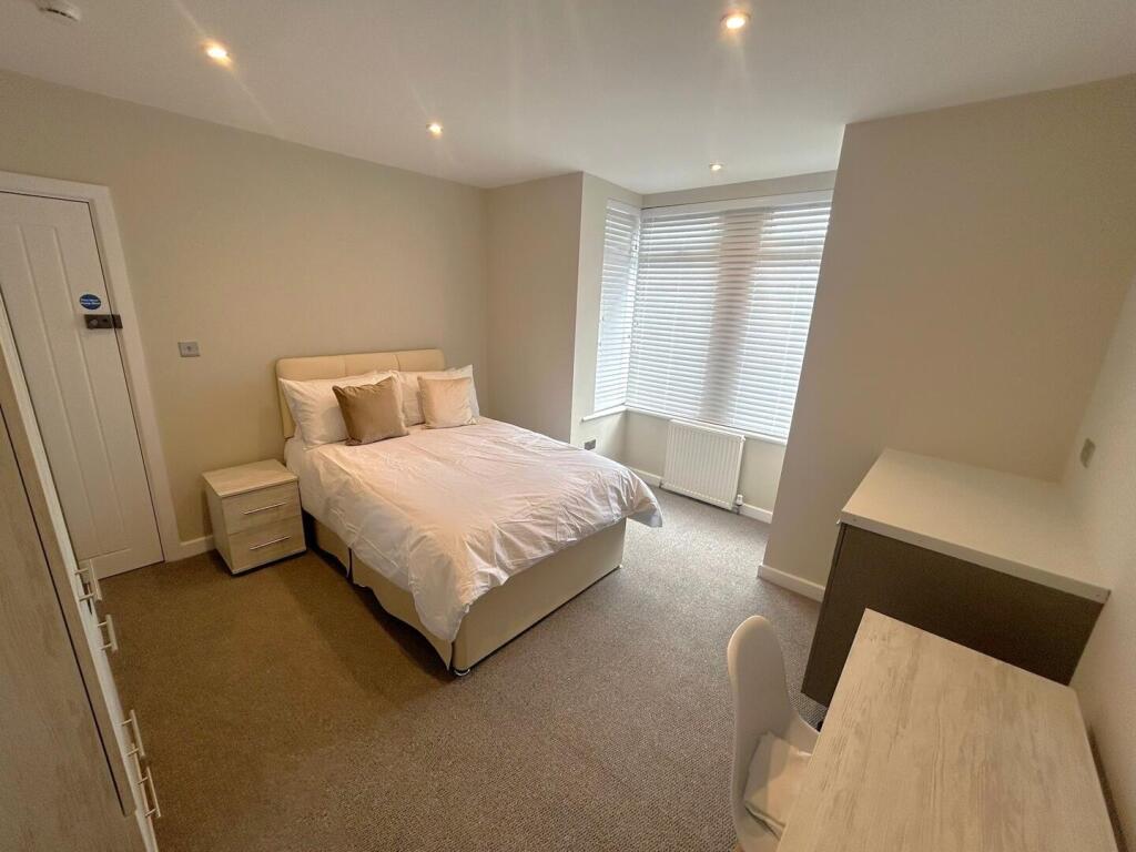 1 bed House Share for rent in Crayford. From Land Estates Agent - Dartford