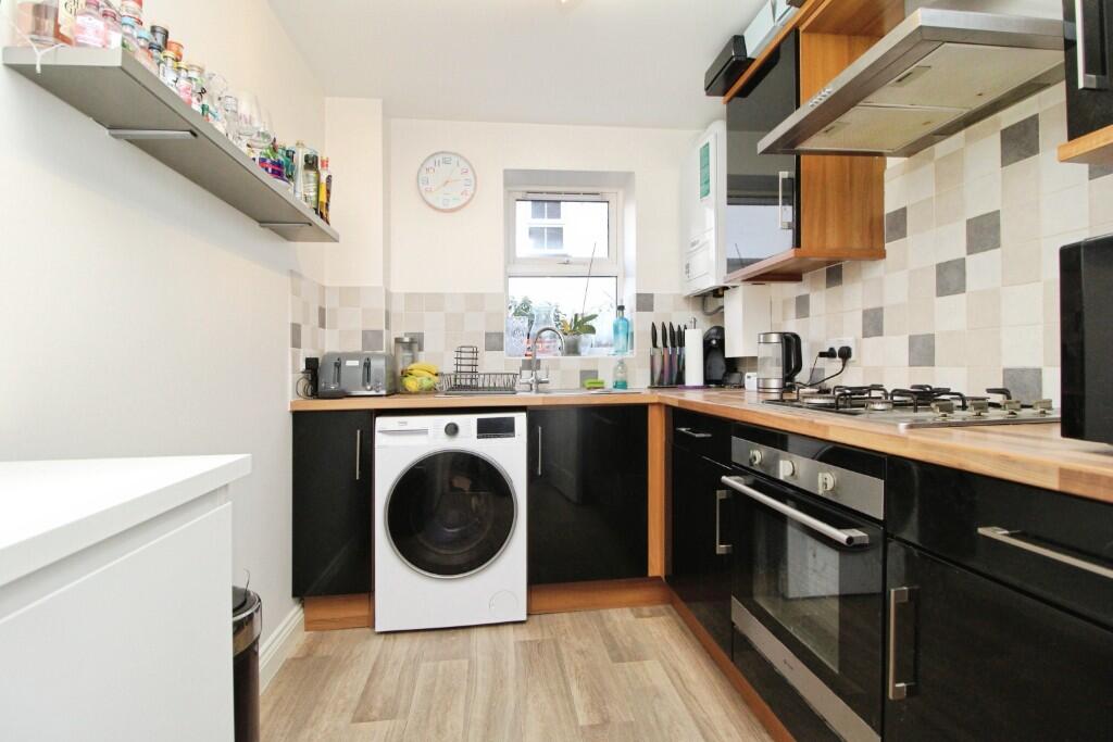 2 bed House (unspecified) for rent in Bournemouth. From Brown & Kay - Westbourne