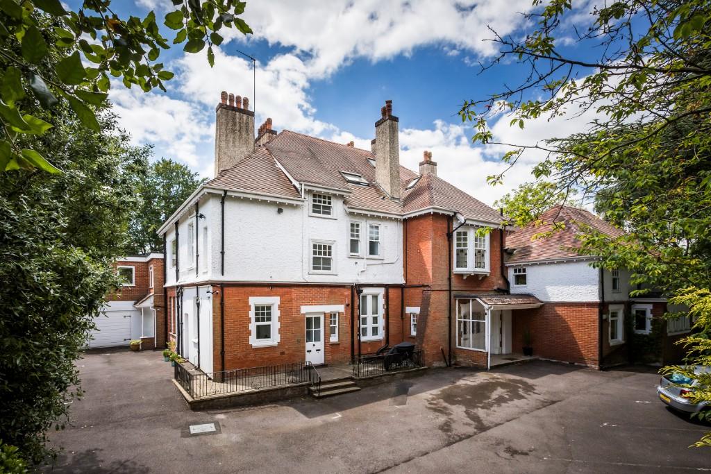 1 bed 1st Floor Flat for rent in Bournemouth. From Brown & Kay - Westbourne