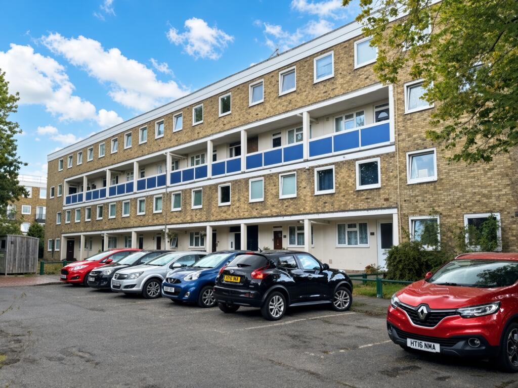 3 bed 1st Floor Flat for rent in Poole. From Brown & Kay - Westbourne