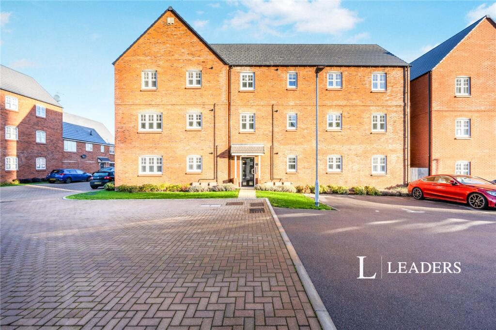 2 bed 1st Floor Flat for rent in Bedford. From Leaders - Bedford