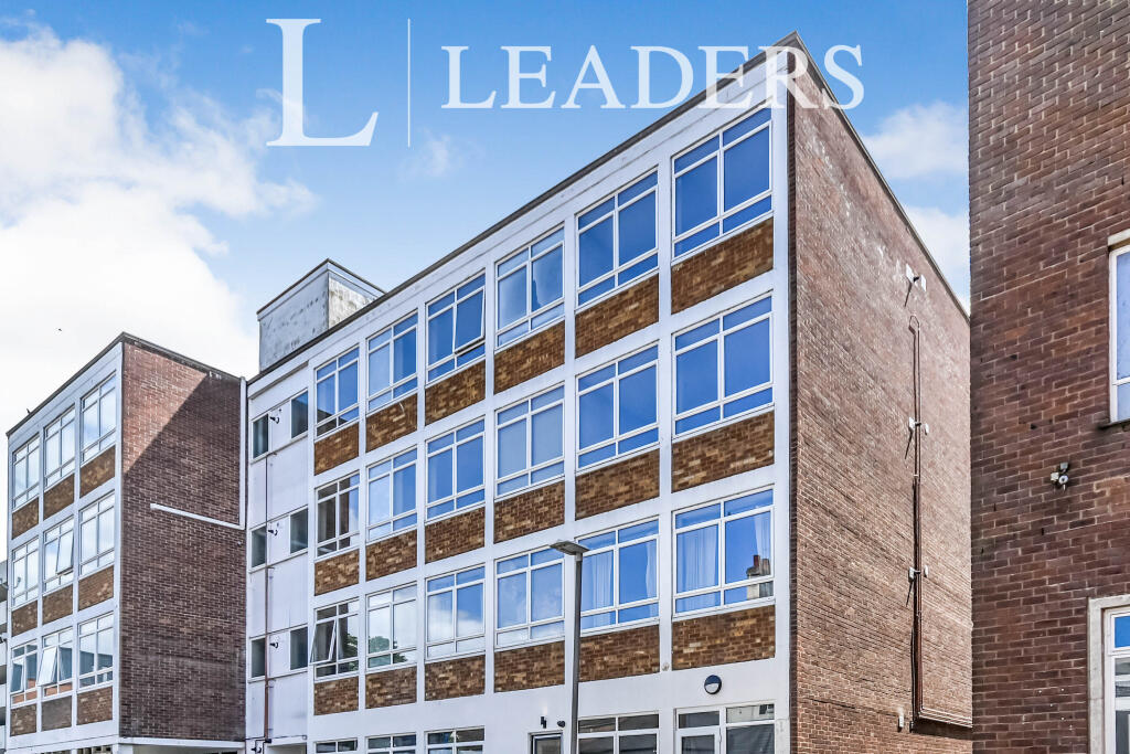 1 bed 1st Floor Flat for rent in Bedford. From Leaders - Bedford