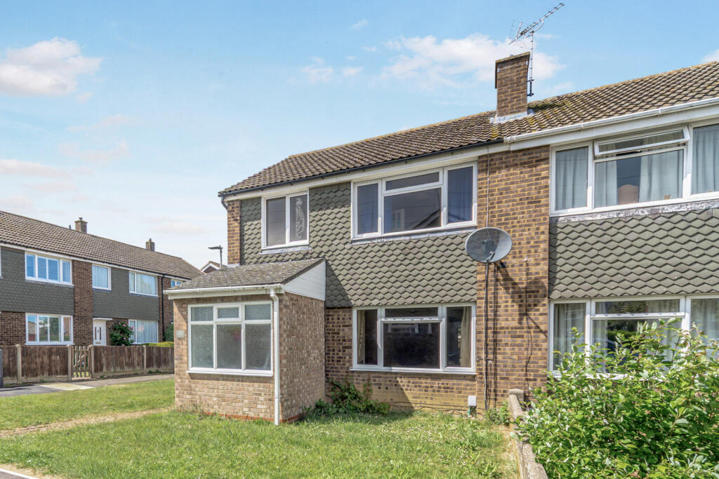 3 bed Detached for rent in Clapham Green. From Leaders - Bedford