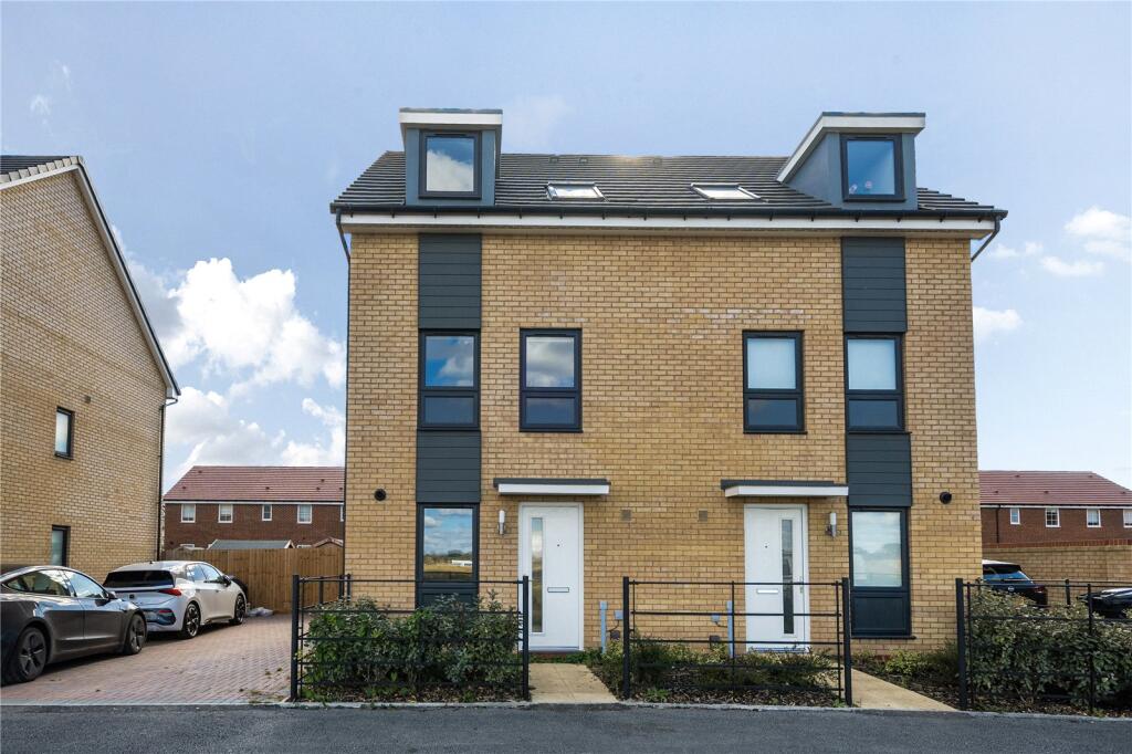 3 bed Semi Detached for rent in Maulden. From Leaders - Bedford